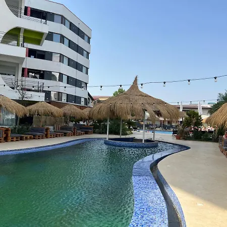 Luxury La 3 Min De Plaja Zanzibar Năvodari